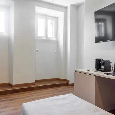 Vatican Pertusa Luxury 6 Rooms And Living King Apartment Vatican View Apartment Rome