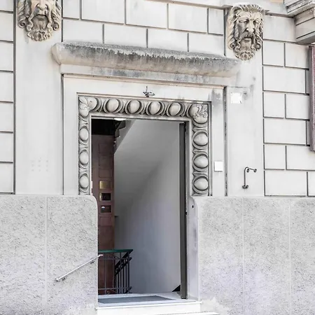 Apartament Vatican Pertusa Luxury 6 Rooms And Living King Apartment Vatican View Rzym