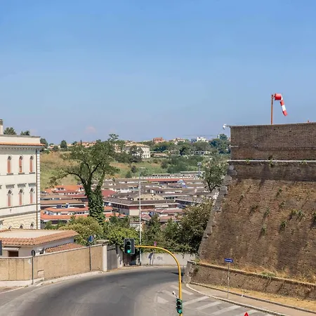Vatican Pertusa Luxury 6 Rooms And Living King Apartment Vatican View Apartmán
